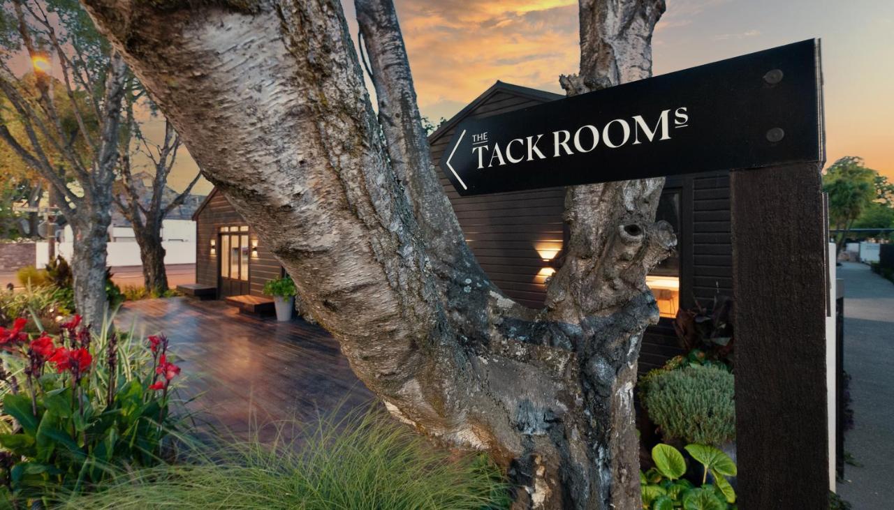 The Tack Rooms ไครสต์เชิร์ช ภายนอก รูปภาพ