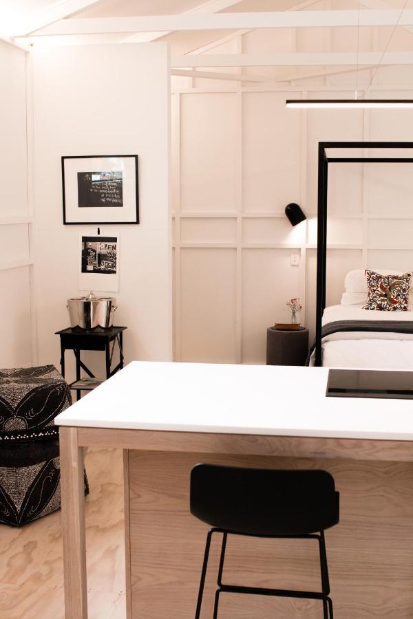 The Tack Rooms ไครสต์เชิร์ช ภายนอก รูปภาพ